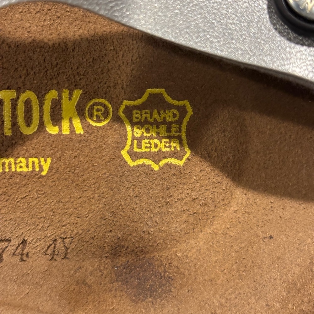 NWOT Birkenstock Gizeh Birko-Flor Silver Metallic Size 40 - Picture 5 of 11